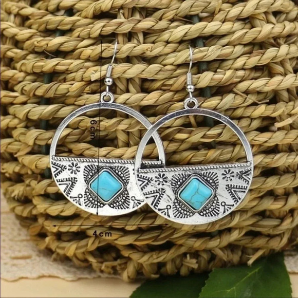 Turquoise Dangle Earrings Sterling Silver Southwestern Style  Boho Silver Turquoise Dangle Earrings | Western Southwestern Statement